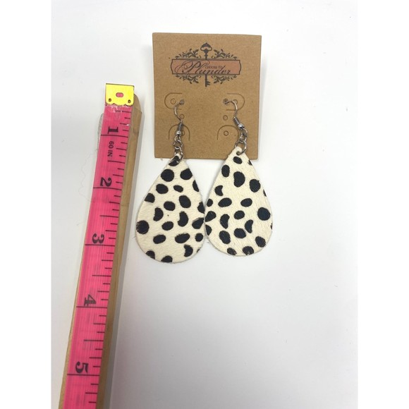 Plunder Design Earrings Black and White Cow Print Fabric Tear Drop NWOT - Picture 4 of 4